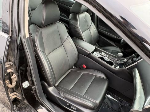 Used 2020 Nissan Maxima 3.5 SV w/ Floor Mat Group FWD image 21
