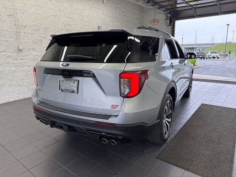 Used 2020 Ford Explorer ST w/ Premium Technology Package AWD/4WD image 7