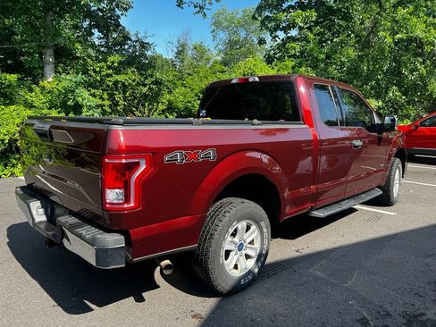 Used 2015 Ford F150 XLT w/ Equipment Group 301A Mid AWD/4WD image 5
