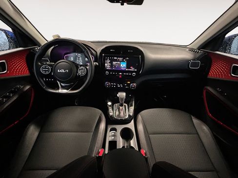 Used 2023 Kia Soul GT-Line w/ GT-Line Technology Package image 13