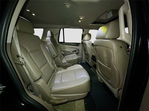 Used 2015 GMC Yukon SLT w/ HD Trailering Package image 36