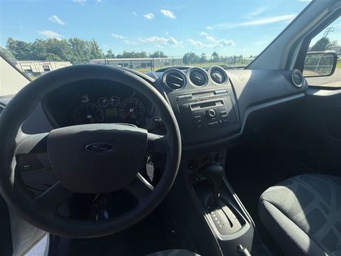 Used 2010 Ford Transit Connect XL FWD image 18
