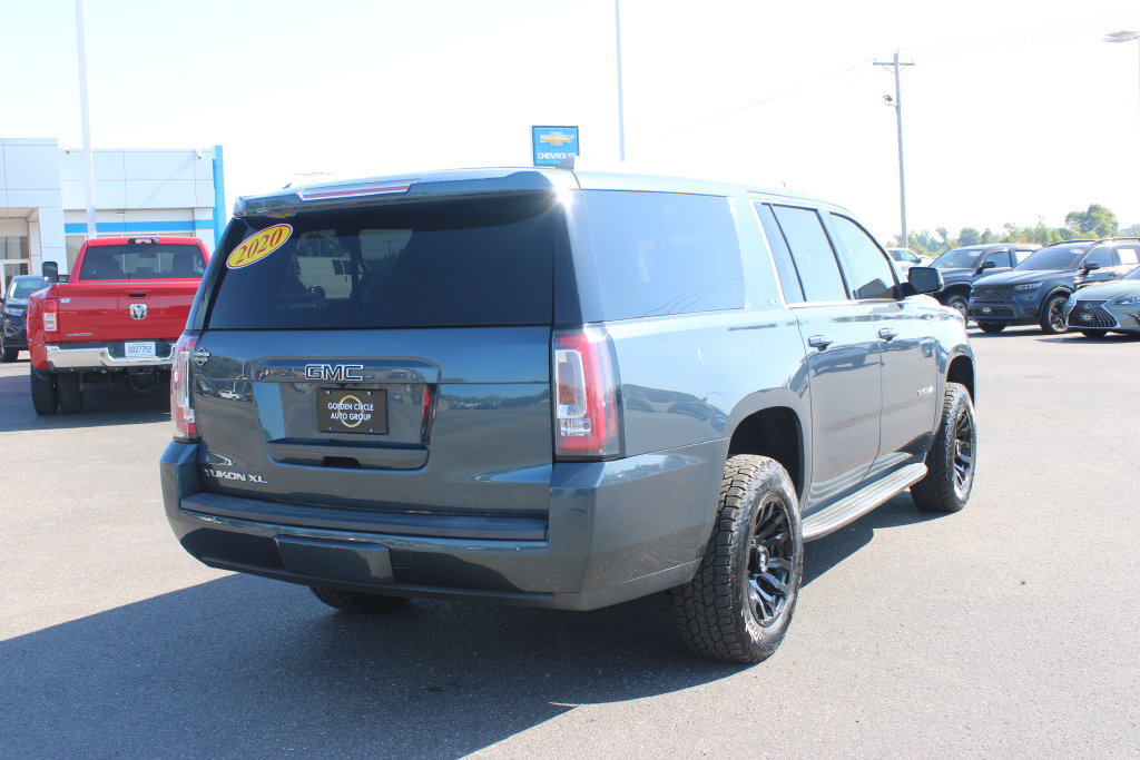 Used 2020 GMC Yukon XL SLT w/ Open Road Package AWD/4WD image 9