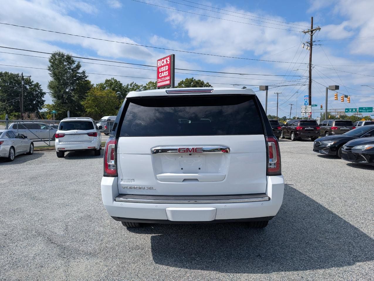 Used 2019 GMC Yukon XL Denali w/ Open Road Package RWD image 8