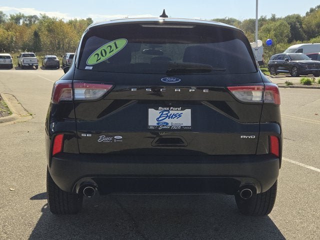 Used 2021 Ford Escape SE w/ SE Sport Appearance Package AWD/4WD image 12