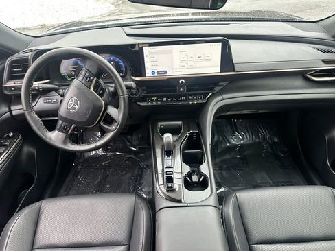 Certified 2026 Toyota Crown AWD/4WD image 21