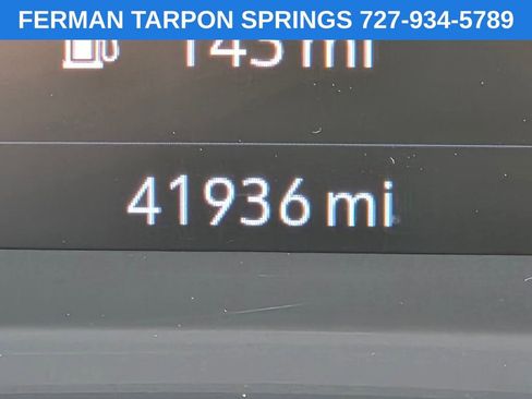 Certified 2022 Chevrolet TrailBlazer RS w/ Sun and Liftgate Package image 36