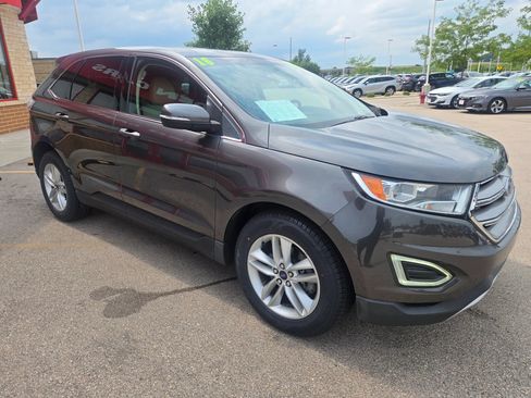 Used 2016 Ford Edge SEL w/ Equipment Group 201A FWD image 3