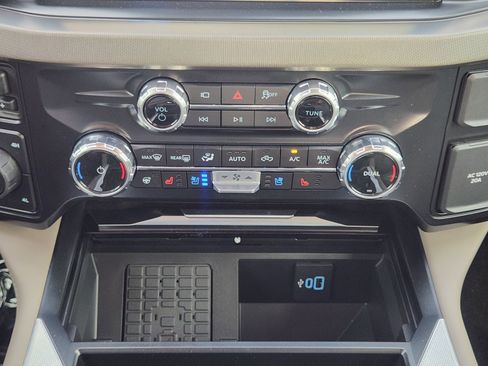 New 2026 Ford F350 Platinum w/ Platinum Plus Package image 19