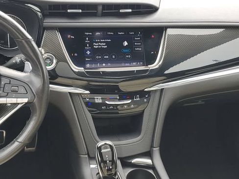 Certified 2020 Cadillac XT6 Sport AWD/4WD image 16