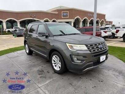 Used 2017 Ford Explorer XLT w/ Equipment Group 202A