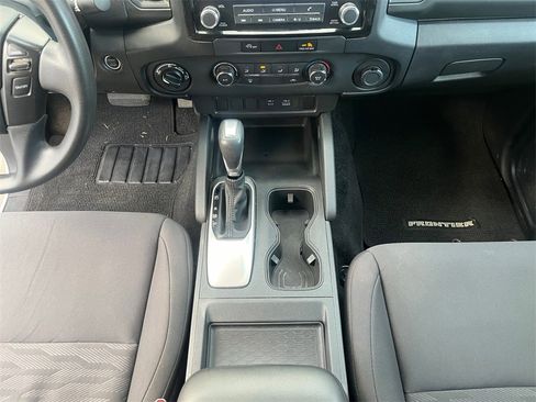 Used 2023 Nissan Frontier S w/ Tow Package image 19