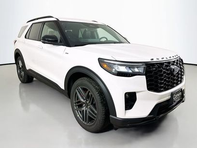 New 2026 Ford Explorer ST-Line w/ ST-Line Street Pack