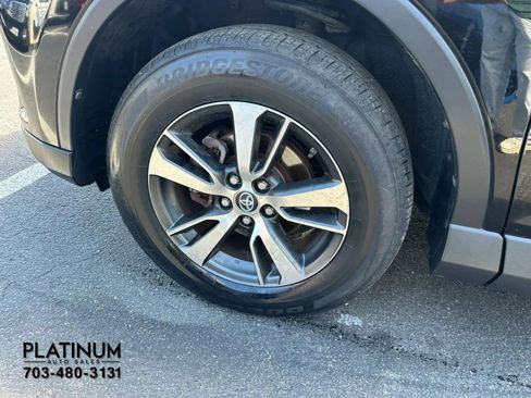 Used 2016 Toyota RAV4 XLE AWD/4WD image 24