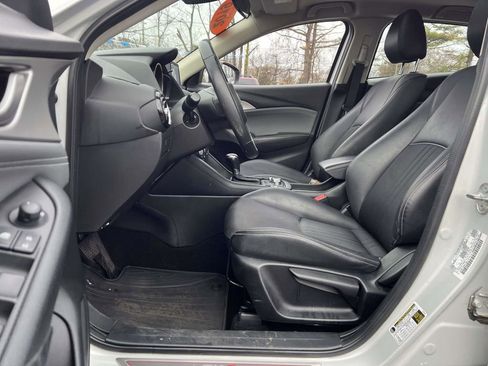 Used 2019 MAZDA CX-3 Touring w/ Preferred Equipment Package image 10