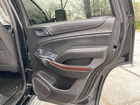 Used 2016 GMC Yukon SLE w/ Convenience Package image 23