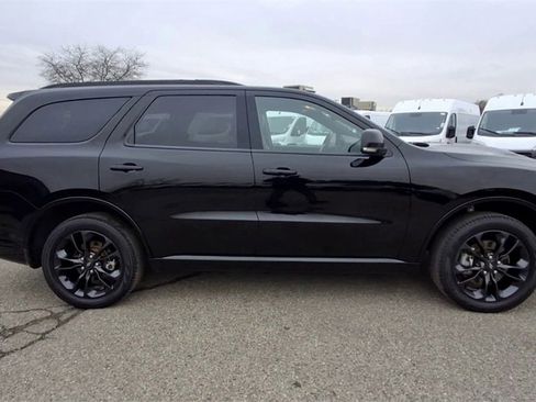 Used 2022 Dodge Durango GT image 9