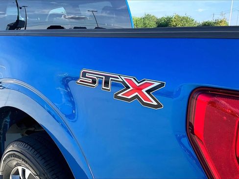 Used 2021 Ford F150 XL w/ STX Appearance Package RWD image 9