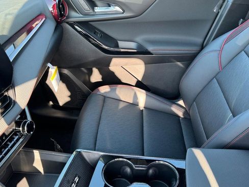 New 2026 Chevrolet Equinox RS FWD image 42
