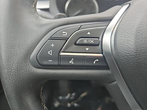 Used 2019 INFINITI QX50 Luxe AWD/4WD image 22