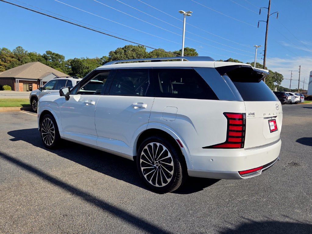 Used 2026 Hyundai Palisade Calligraphy FWD image 11