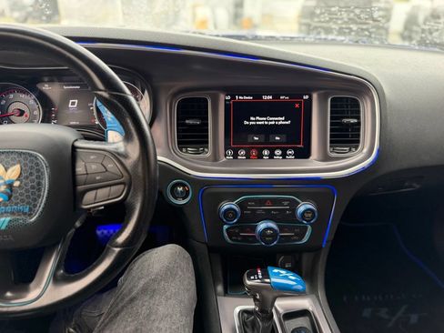 Used 2020 Dodge Charger R/T RWD image 8
