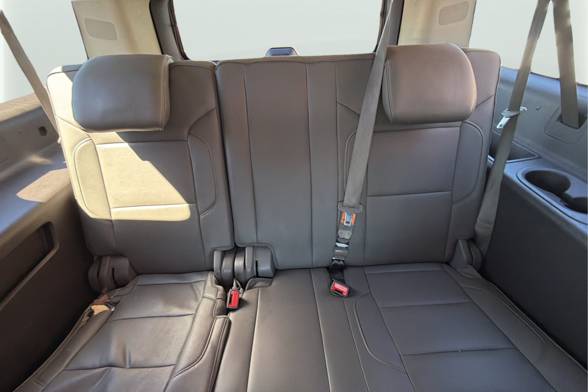 Used 2016 GMC Yukon XL Denali w/ Open Road Package AWD/4WD image 35