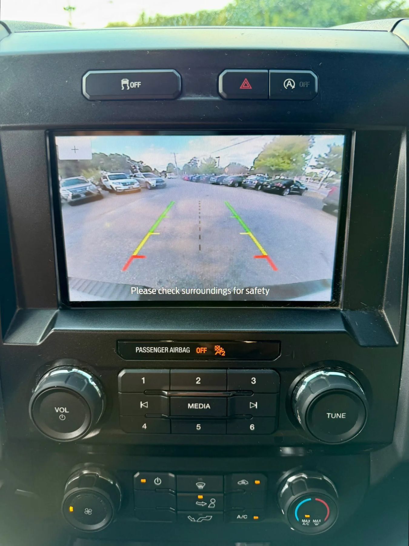 Used 2020 Ford F150 XLT AWD/4WD image 14