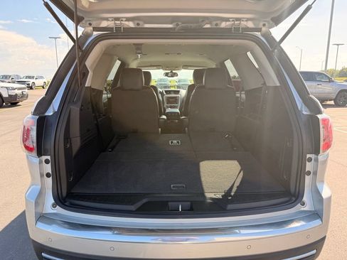 Used 2014 GMC Acadia SLE AWD/4WD image 21