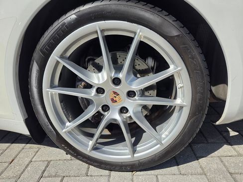 Used 2013 Porsche 911 Carrera RWD image 32