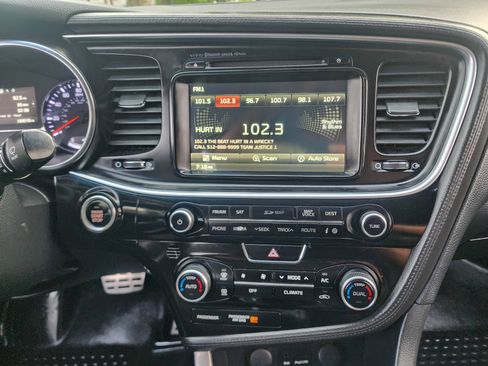 Used 2014 Kia Optima SX w/ SX Turbo Premium Package image 32