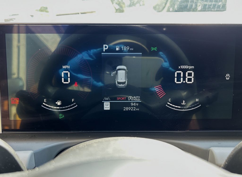 Used 2025 Hyundai Tucson SEL FWD image 16
