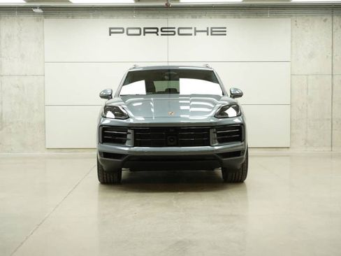 New 2026 Porsche Cayenne AWD/4WD image 10