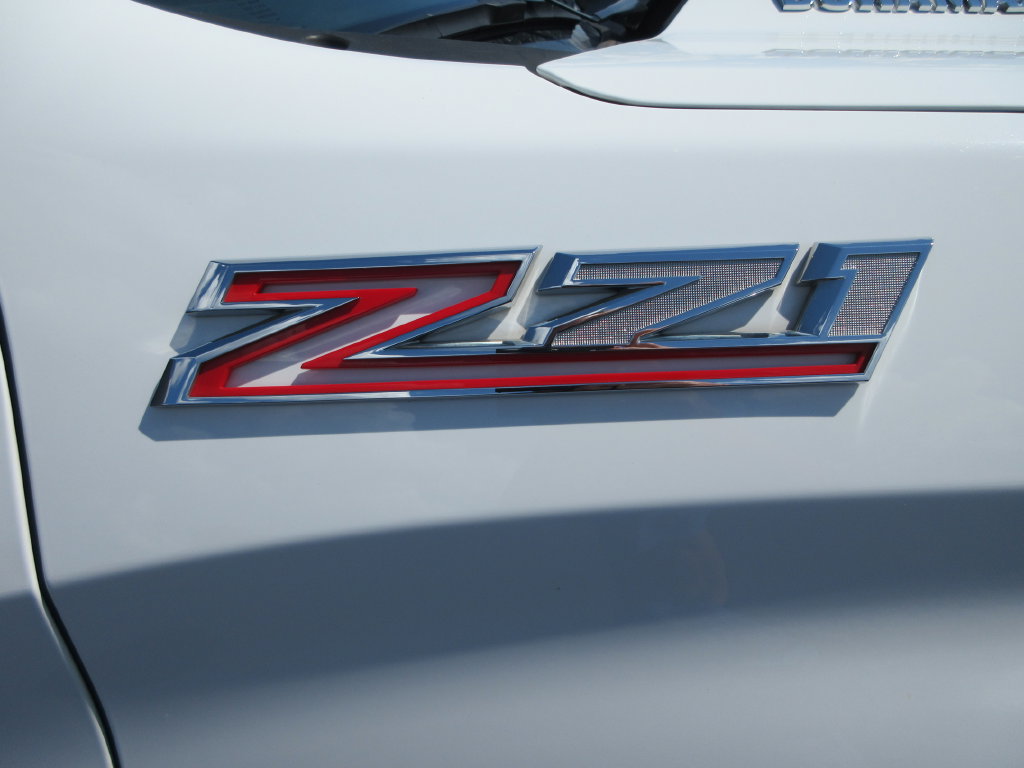 Certified 2020 Chevrolet Silverado 1500 LT w/ Texas Edition AWD/4WD image 12