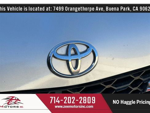 Used 2010 Toyota Matrix S image 50