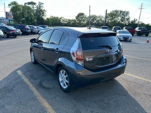Used 2012 Toyota Prius C Three image 7