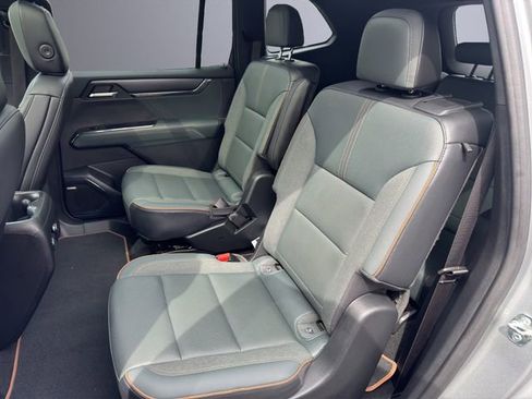 Used 2024 GMC Acadia AT4 w/ Super Cruise Package image 22