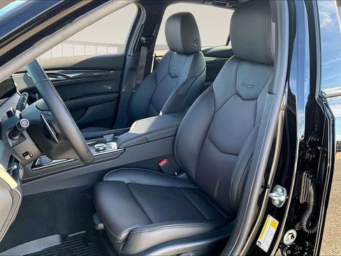 New 2026 Cadillac CT5 Sport w/ Technology Package image 9