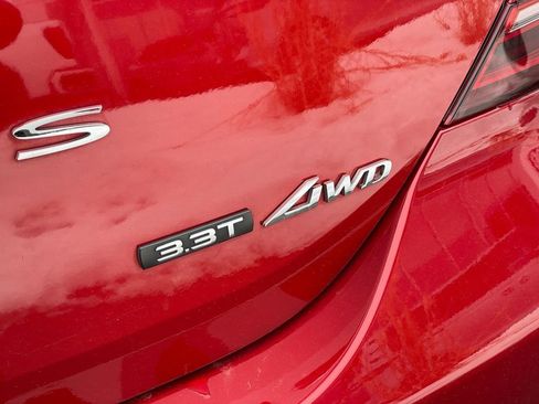 Used 2023 Genesis G70 3.3T w/ Sport Prestige Package image 37