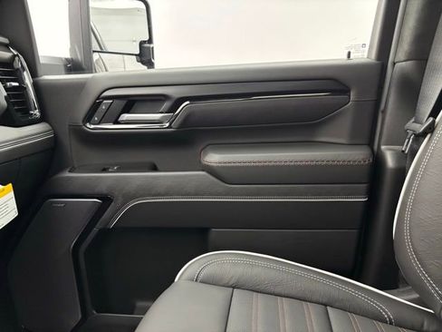 New 2026 GMC Sierra 2500 AT4X AWD/4WD image 45