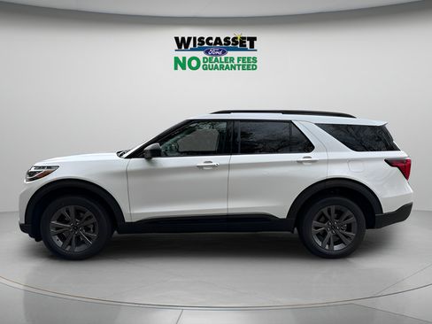 New 2026 Ford Explorer Active w/ Active Comfort Package AWD/4WD image 2