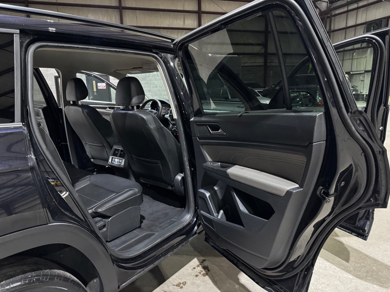 Used 2022 Volkswagen Atlas SE FWD image 21