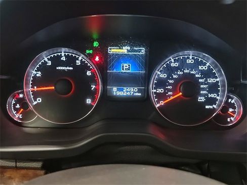 Used 2013 Subaru Legacy 2.5i Limited image 12