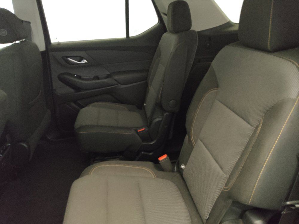 Used 2019 Chevrolet Traverse LT w/ LPO, Floor Liner Package AWD/4WD image 18