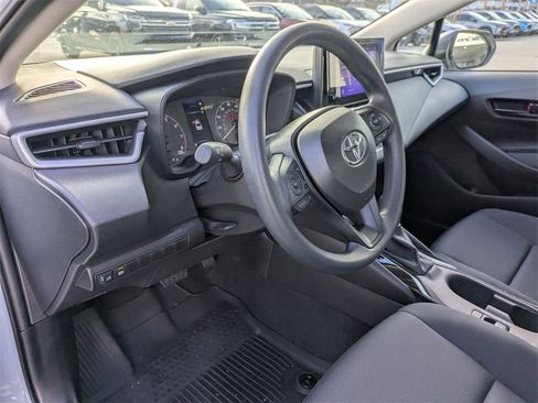 Used 2025 Toyota Corolla LE image 16