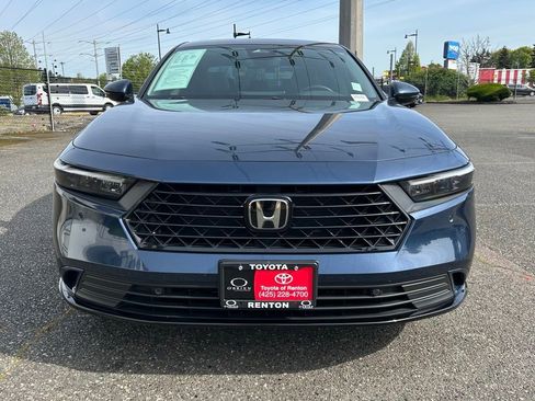 Used 2025 Honda Accord EX-L image 3