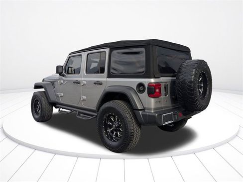 Used 2018 Jeep Wrangler Unlimited Sport S image 20