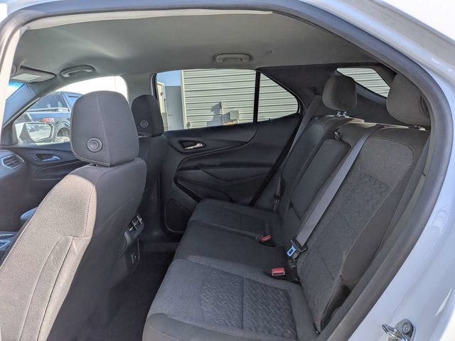 Used 2023 Chevrolet Equinox LT w/ Driver Convenience Package AWD/4WD image 11