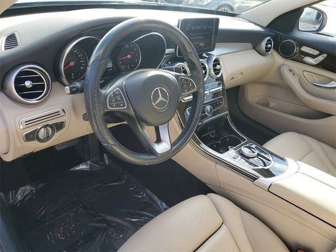 Used 2017 Mercedes-Benz C 300 4MATIC Sedan image 19