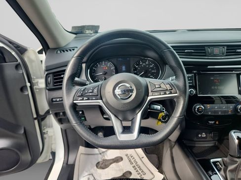 Used 2019 Nissan Rogue S w/ Special Edition Package AWD/4WD image 12